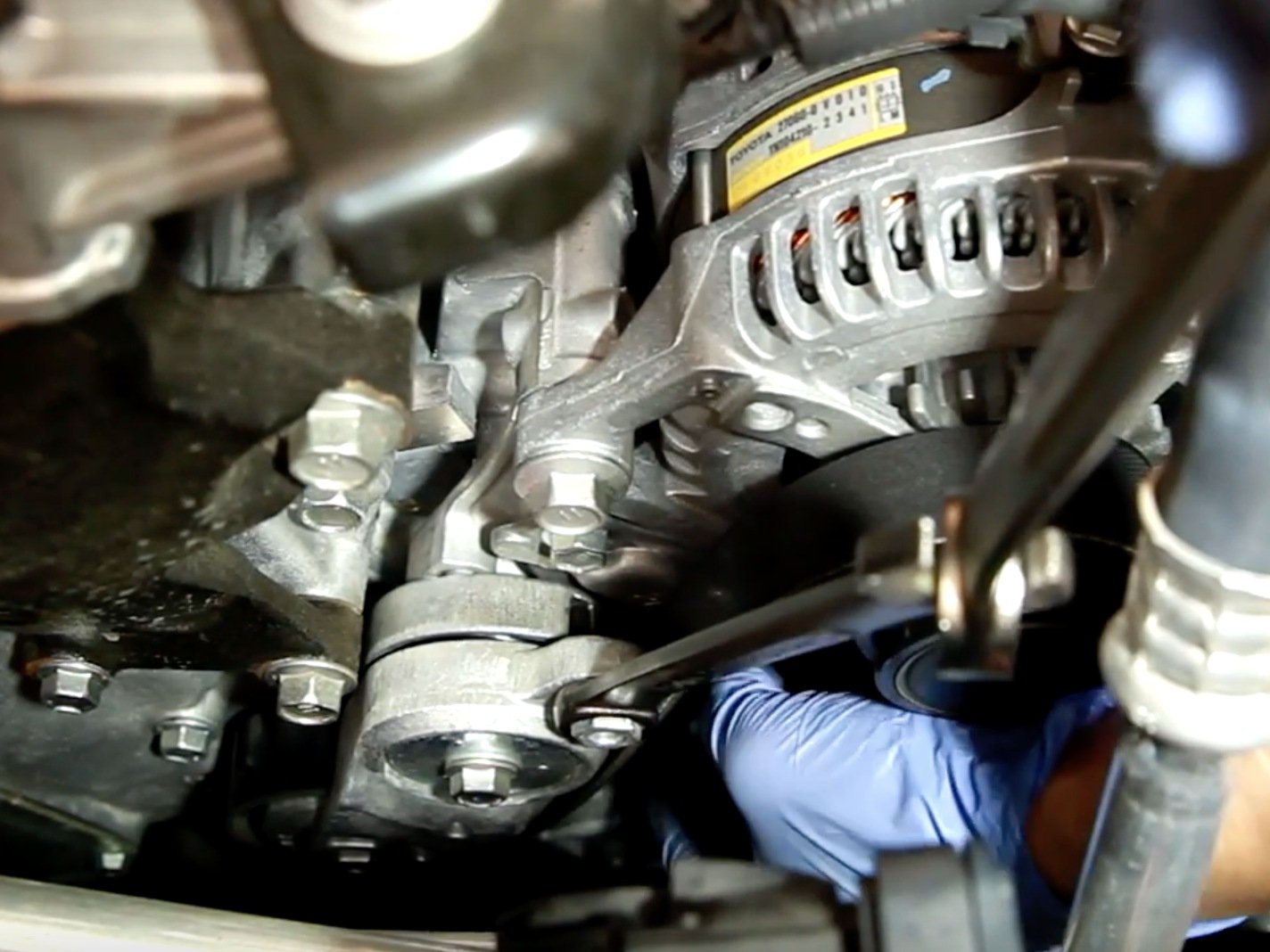 See B3709 repair manual
